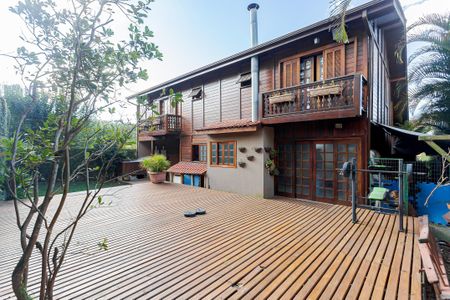 10_photo/94dce6b3f9.56b0b9fb92022c5f-ATLAS-afb174e8-e5f1-4ec6-a452-d99c28fa94be.jpg de casa à venda com 3 quartos, 252m² em Pilarzinho, Curitiba