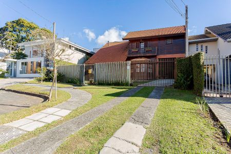 5_photo/94dce6b3f9.56b0b9fb92022c5f-ATLAS-c3da52f9-efac-4598-9577-050ef687e92d.jpg de casa à venda com 3 quartos, 252m² em Pilarzinho, Curitiba