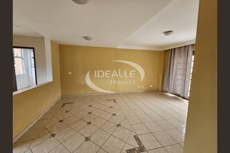 9_photo/94dce6b3ff.b7a28b76476596d7-ATLAS-52f071db-72a4-40c8-9853-8e002907c8e3.jpg de casa à venda com 3 quartos, 419m² em Pilarzinho, Curitiba