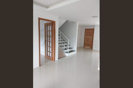 5_photo/94dce6b4c5.3d09648629b587c1-ATLAS-74e7a9d6-252e-4c62-9de3-826f3dba6c69.jpg de casa à venda com 3 quartos, 180m² em Pilarzinho, Curitiba