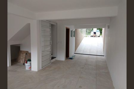 3_photo/94dce6b4c5.3d09648629b587c1-ATLAS-8d3d04cc-ba5f-4ae4-84fa-07d984d5816d.jpg de casa à venda com 3 quartos, 180m² em Pilarzinho, Curitiba