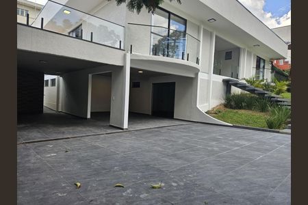 6_photo/94dce6b6c1.7954feb32d1ae247-ATLAS-b9f8afdf-9f2d-48e8-a6fc-495f21f20e0b.jpg de casa à venda com 4 quartos, 320m² em Pilarzinho, Curitiba