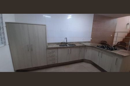 3_photo/94dce6b6c9.4a7708b419391496-ATLAS-664bbf44-bdc3-4d2d-a79d-e0661f671727.jpg de casa à venda com 3 quartos, 260m² em Pilarzinho, Curitiba