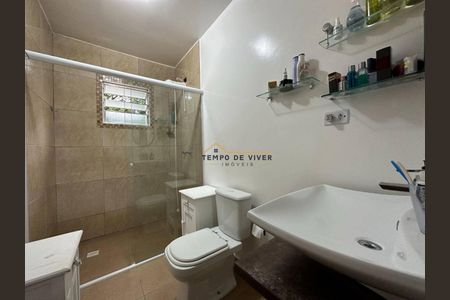 8_photo/94dce6b6c9.5debab591008d8e7-ATLAS-35c40bb6-1e97-405e-a4a1-59fdf7464d7d.jpg de casa à venda com 3 quartos, 299m² em Pilarzinho, Curitiba