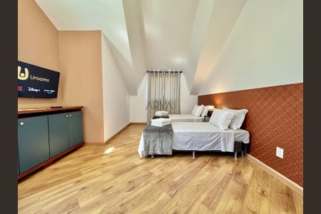 32_photo/94dce6b797.3e4c9bdb614172ec-ATLAS-dd5f9bf2-e586-416a-92ce-a9633c0d256f.jpg de casa à venda com 4 quartos, 167m² em Pilarzinho, Curitiba