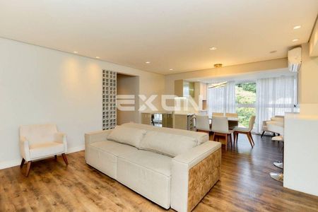 3_photo/94dce6b8df.f5dbecfec0fd3d6d-ATLAS-1c7cc203-2382-4b04-befd-eeed93105936.jpg de apartamento à venda com 3 quartos, 105m² em São Francisco, Curitiba