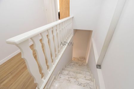 19_photo/94dce6b991.49f512fa8a9b1946-ATLAS-2b7c08e9-da04-408b-ad1c-bda1fa8a037a.jpg de casa à venda com 4 quartos, 226m² em São Lourenço, Curitiba