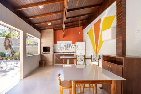 4_photo/94dce6b991.49f512fa8a9b1946-ATLAS-97ad733a-c5f6-4dbc-88a0-2d6466f2a971.jpg de casa à venda com 4 quartos, 226m² em São Lourenço, Curitiba