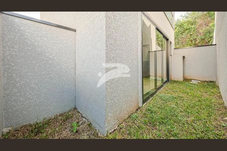 5_photo/94dce6ba0d.514029e2825bf570-ATLAS-2e2a5955-4de7-4c41-9bc2-0f106f7999cf.jpg de casa à venda com 3 quartos, 139m² em Bom Retiro, Curitiba