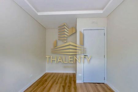 9_photo/94dce6ba13.fad3c7987373c31d-ATLAS-e3467dcd-3e8c-4496-937c-306a59dc22f0.jpg de casa à venda com 3 quartos, 160m² em São Francisco, Curitiba