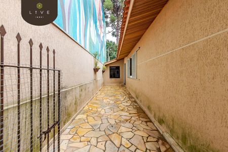 28_photo/94dce6ba55.2f15d505e37c7ac5-ATLAS-d59c6b05-e600-49b7-8e61-559d384549aa.jpg de casa à venda com 2 quartos, 238m² em São Lourenço, Curitiba