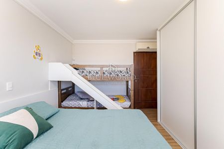 31_photo/94dce6ba55.ceff8192393c33de-ATLAS-c8e28d83-2ea2-4c42-bf3f-77b1a04e0f48.jpg de casa à venda com 4 quartos, 245m² em São Lourenço, Curitiba