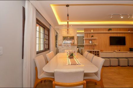 4_photo/94dce6bac5.5643fbd61cecba51-ATLAS-6bcfa9fc-9c5a-4e0b-8068-bf2d9855bc91.jpg de casa à venda com 3 quartos, 197m² em São Lourenço, Curitiba