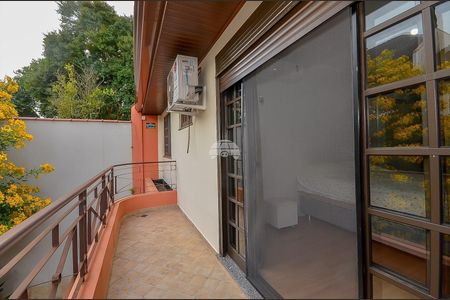 40_photo/94dce6bac5.5643fbd61cecba51-ATLAS-de7fcc07-9b04-4cba-8f96-97cbe35756ce.jpg de casa à venda com 3 quartos, 197m² em São Lourenço, Curitiba