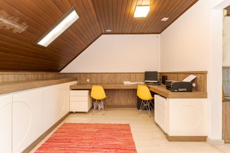 5_photo/94dce6bb1d.0f81dd1a9a4f6ffb-ATLAS-17d1b747-311b-48b2-93bf-2d9e0994d83f.jpg de casa à venda com 3 quartos, 292m² em São Lourenço, Curitiba