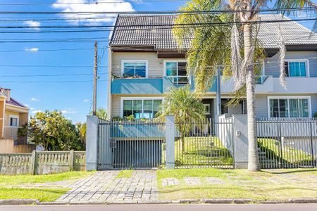 10_photo/94dce6bb1d.0f81dd1a9a4f6ffb-ATLAS-2b059f1b-75bb-4337-8749-34b2b50e2cb4.jpg de casa à venda com 3 quartos, 292m² em São Lourenço, Curitiba