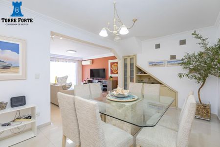 4_photo/94dce6bb21.503e90b2e545b068-ATLAS-0109decb-3899-4b72-bb54-d4bdce249eb9.jpg de casa à venda com 3 quartos, 194m² em São Lourenço, Curitiba