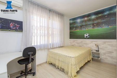 10_photo/94dce6bb21.503e90b2e545b068-ATLAS-3702beb0-d045-4bc9-a2dd-95a518bacb6b.jpg de casa à venda com 3 quartos, 194m² em São Lourenço, Curitiba