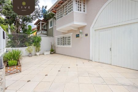 27_photo/94dce6bb29.2f15d505e37c7ac5-ATLAS-083b67b6-e9e4-4e77-b069-ea17238f9e16.jpg de casa à venda com 3 quartos, 199m² em São Lourenço, Curitiba