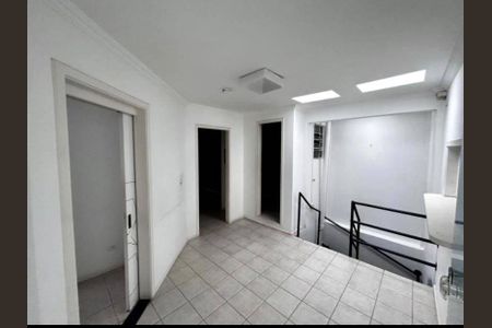 7_photo/94dce6bb29.ceff8192393c33de-ATLAS-f91eb0b8-977e-43c0-85ef-be7cff4bb3f7.jpg de casa à venda com 4 quartos, 600m² em São Lourenço, Curitiba