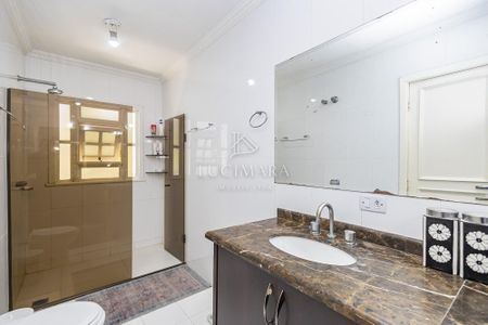 36_photo/94dce6bb37.09604b2c146ebc17-ATLAS-4f48c62d-0bc8-4482-8aac-29e596cf8639.jpg de casa à venda com 3 quartos, 199m² em São Lourenço, Curitiba