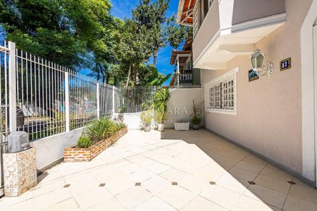 26_photo/94dce6bb37.09604b2c146ebc17-ATLAS-69b806ae-0da4-42c3-9bf2-9060e1ee3f36.jpg de casa à venda com 3 quartos, 199m² em São Lourenço, Curitiba