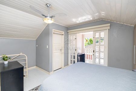 44_photo/94dce6bb37.09604b2c146ebc17-ATLAS-dd6a347f-dc7a-4d39-b14a-823db614faa0.jpg de casa à venda com 3 quartos, 199m² em São Lourenço, Curitiba