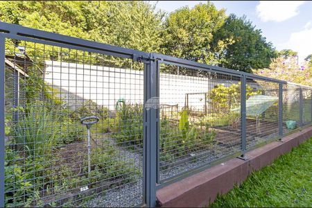 1_photo/94dce6bc0f.ec2136977501c05e-ATLAS-02051b21-fd8d-4a24-85cc-26af733d8e5e.jpg de apartamento à venda com 3 quartos, 67m² em São Lourenço, Curitiba