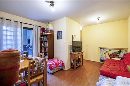 6_photo/94dce6bc0f.ec2136977501c05e-ATLAS-2b2da8bc-3864-497a-bbda-5b8c110265a4.jpg de apartamento à venda com 3 quartos, 67m² em São Lourenço, Curitiba