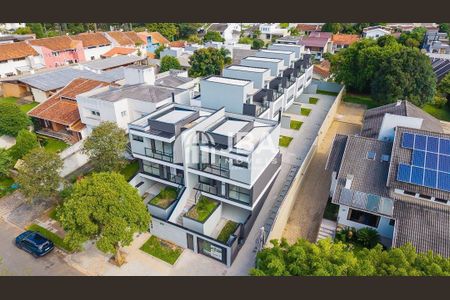 48_photo/94dce6bc63.813e0fc0a92df6ab-ATLAS-dd0c53e5-49d3-4a3d-9944-84b868dd5a90.jpg de casa à venda com 0 quarto, 165m² em São Lourenço, Curitiba