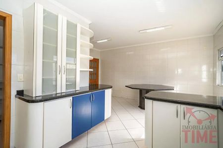 16_photo/94dce6bc67.5b1ffa6849bccbd1-ATLAS-48b0323c-e610-4eb7-b0cd-1758f057172a.jpg de casa à venda com 5 quartos, 600m² em São Lourenço, Curitiba