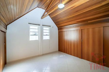 18_photo/94dce6bc67.5b1ffa6849bccbd1-ATLAS-f2ca98ee-d80f-4ff8-9e95-df2c9f92a4a6.jpg de casa à venda com 5 quartos, 600m² em São Lourenço, Curitiba