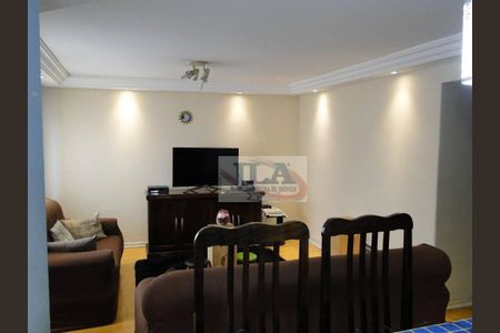 3_photo/94dce6bc71.8a706a3c1c8a5b40-ATLAS-eb12c734-30b6-4498-8081-c4e9de9a1c8a.jpg de casa à venda com 3 quartos, 200m² em São Lourenço, Curitiba