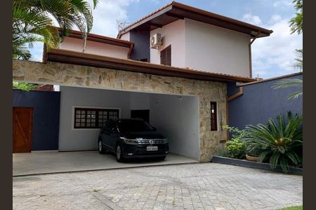 40_photo/94dce6bc71.cbbfd4a03055828f-ATLAS-05cd55cf-00a5-490b-b507-7c72eec2ba53.jpg de casa à venda com 3 quartos, 260m² em São Lourenço, Curitiba