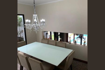 12_photo/94dce6bc71.cbbfd4a03055828f-ATLAS-4087b5e5-c347-4d40-aa07-dcb3edc721bd.jpg de casa à venda com 3 quartos, 260m² em São Lourenço, Curitiba