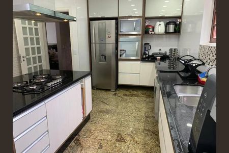 6_photo/94dce6bc71.cbbfd4a03055828f-ATLAS-8c70e01d-8de1-447e-9f38-2596ddedfff3.jpg de casa à venda com 3 quartos, 260m² em São Lourenço, Curitiba