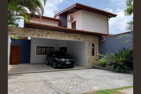 5_photo/94dce6bc71.cbbfd4a03055828f-ATLAS-e1d97135-20d6-493b-bf20-6c0b76425ce2.jpg de casa à venda com 3 quartos, 260m² em São Lourenço, Curitiba