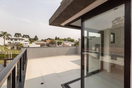 6_photo/94dce6bc93.526b8d0f117d2dc5-ATLAS-2bf8f87b-76fb-452d-a23e-9150d5cbb2a6.jpg de casa à venda com 3 quartos, 122m² em São Lourenço, Curitiba