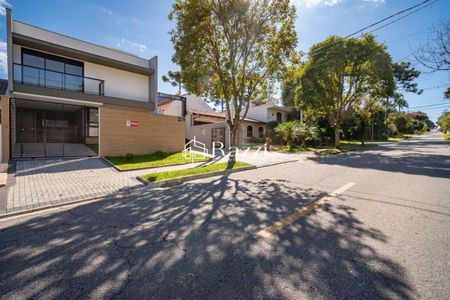 41_photo/94dce6bc93.526b8d0f117d2dc5-ATLAS-4fe23ca9-3851-4481-965e-e3132535766a.jpg de casa à venda com 0 quarto, 130m² em São Lourenço, Curitiba