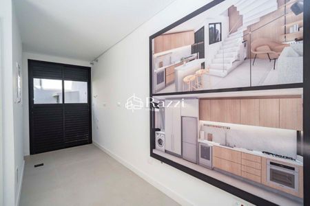 13_photo/94dce6bc93.526b8d0f117d2dc5-ATLAS-700dbc33-d70d-4737-977b-9865ac52e91f.jpg de casa à venda com 0 quarto, 130m² em São Lourenço, Curitiba