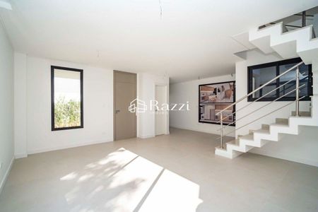 7_photo/94dce6bc93.526b8d0f117d2dc5-ATLAS-8cccf3aa-58d3-4929-a805-a878b1e5a3b5.jpg de casa à venda com 0 quarto, 130m² em São Lourenço, Curitiba