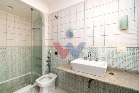 12_photo/94dce6bcdf.2c15601846e0cf59-ATLAS-9e89c0f9-84e9-4266-b2ca-527d674eea36.jpg de casa à venda com 5 quartos, 1200m² em São Lourenço, Curitiba