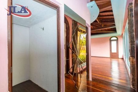 8_photo/94dce6bcdf.2c15601846e0cf59-ATLAS-d8d4587d-ad78-4a0f-8229-beea76b030a8.jpg de casa à venda com 5 quartos, 779m² em São Lourenço, Curitiba