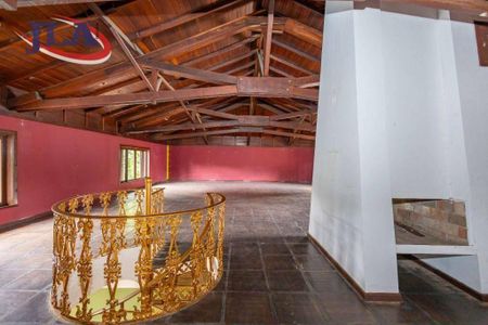 43_photo/94dce6bcdf.2c15601846e0cf59-ATLAS-e46002bc-81a7-4f80-8925-5b255467ed16.jpg de casa à venda com 5 quartos, 779m² em São Lourenço, Curitiba