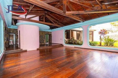 12_photo/94dce6bcdf.2c15601846e0cf59-ATLAS-eaa5e522-e67e-471d-8704-98d79bc2c6b1.jpg de casa à venda com 5 quartos, 779m² em São Lourenço, Curitiba