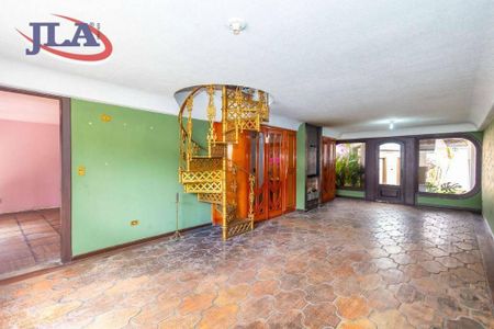 22_photo/94dce6bcdf.2c15601846e0cf59-ATLAS-f7cef2d4-43b6-4e12-8f00-c2770b094bed.jpg de casa à venda com 5 quartos, 779m² em São Lourenço, Curitiba