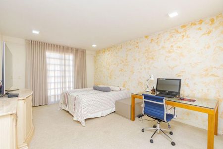 7_photo/94dce6bce1.6c5c93e045adfc60-ATLAS-2fa8f2b3-e229-4ddb-9542-e70a994a3e0c.jpg de casa à venda com 4 quartos, 498m² em São Lourenço, Curitiba