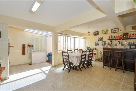 30_photo/94dce6bced.a5aae0993012fdde-ATLAS-53ce7d49-bb4c-41dc-8c30-630e0cc9723d.jpg de casa à venda com 4 quartos, 332m² em São Lourenço, Curitiba