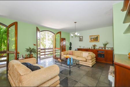 8_photo/94dce6bced.a5aae0993012fdde-ATLAS-5c18b6ac-448d-48e5-b4d5-b7f34d187be7.jpg de casa à venda com 4 quartos, 332m² em São Lourenço, Curitiba