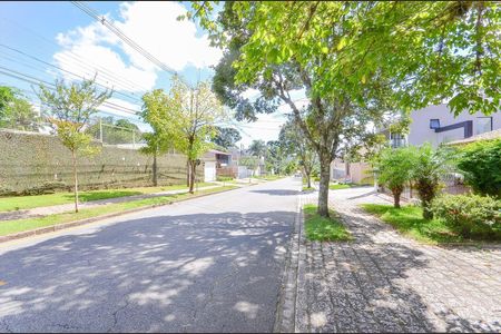 34_photo/94dce6bced.a5aae0993012fdde-ATLAS-6938f83f-e573-417d-9b22-16422059a60e.jpg de casa à venda com 4 quartos, 332m² em São Lourenço, Curitiba